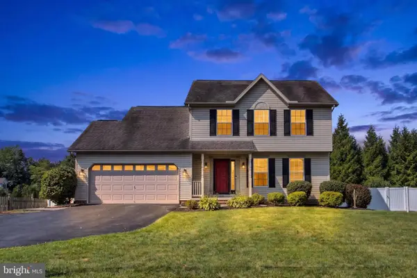 239 Race Horse Rd, HANOVER, PA 17331