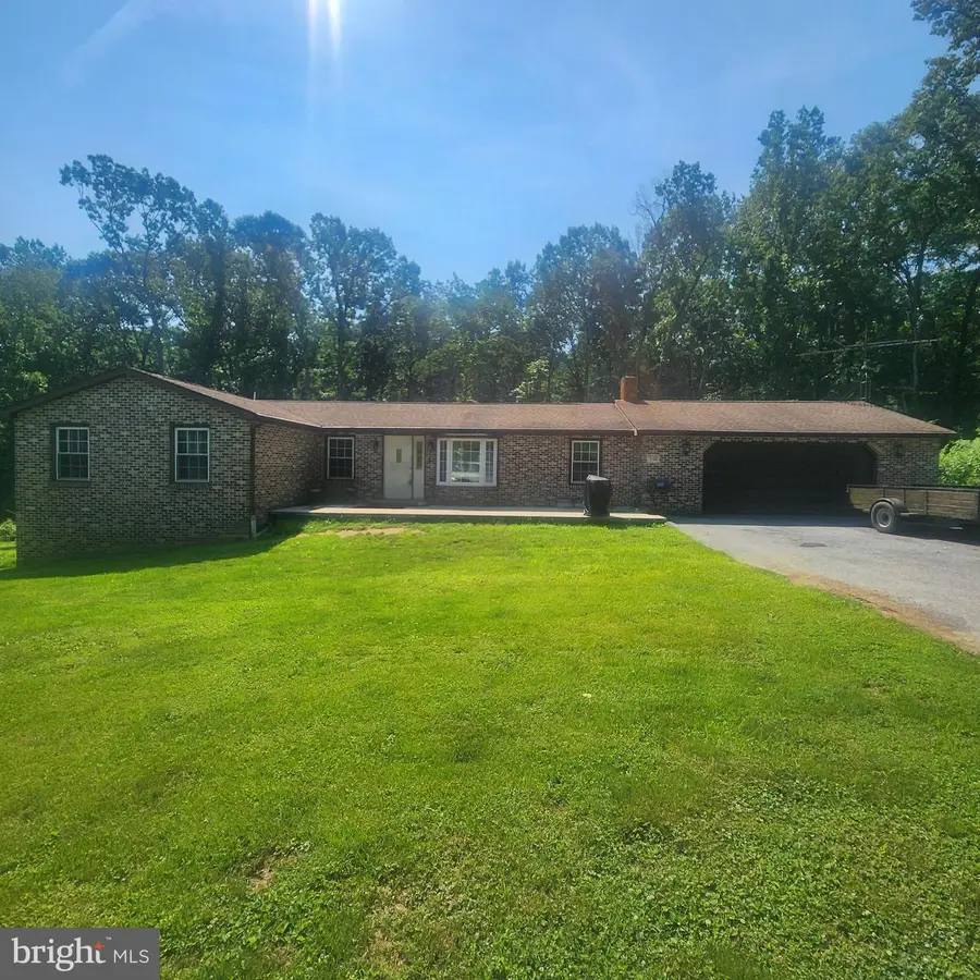 225 Rupp Rd, Gettysburg, PA 17325 - #3