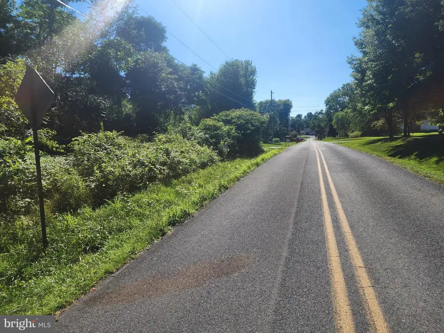 18 Sunshine Trl, Fairfield, PA 17320 - #2