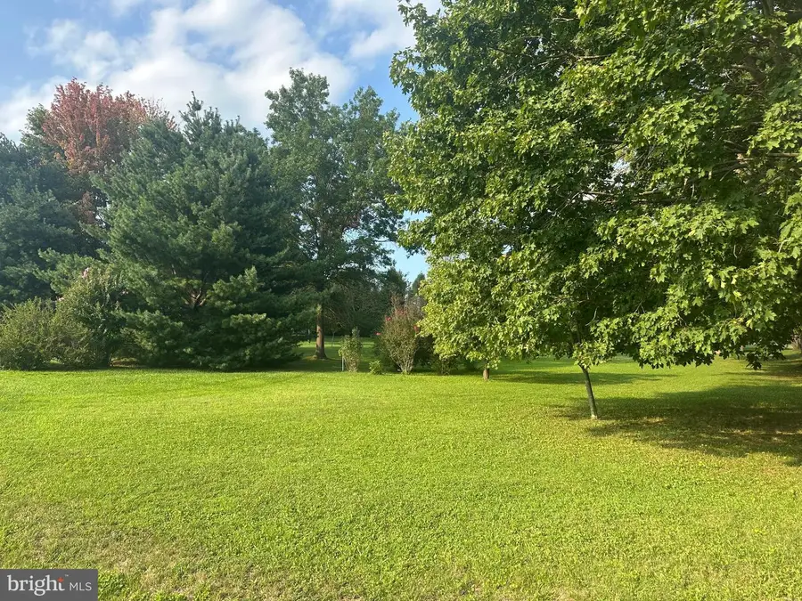 356 Barts Church Rd, Hanover, PA 17331 - #2
