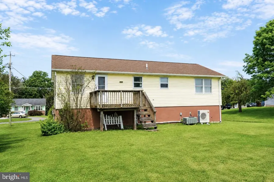 533 Grant Dr, Gettysburg, PA 17325 - #3