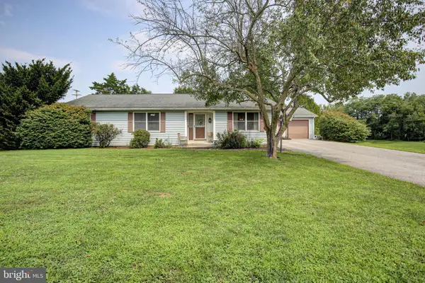 16 Easy St, LITTLESTOWN, PA 17340