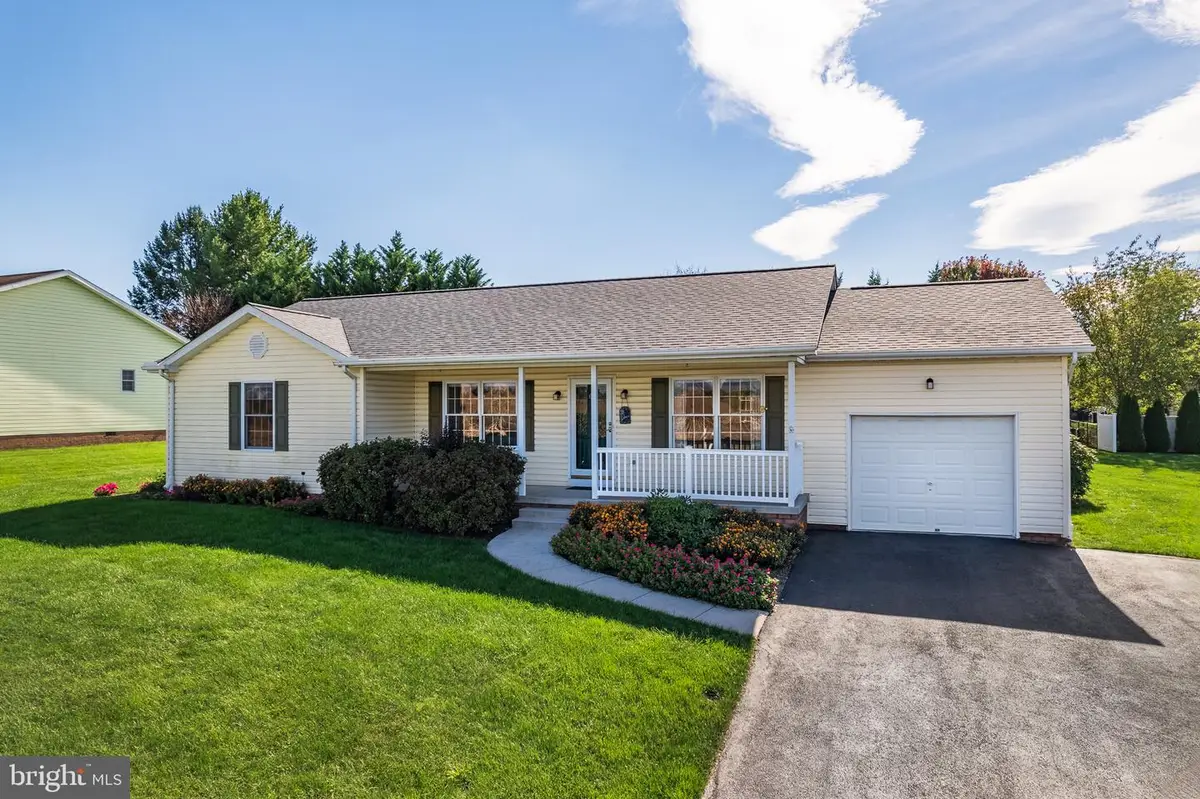 645 Basehoar School Rd, Littlestown, PA 17340 - #1