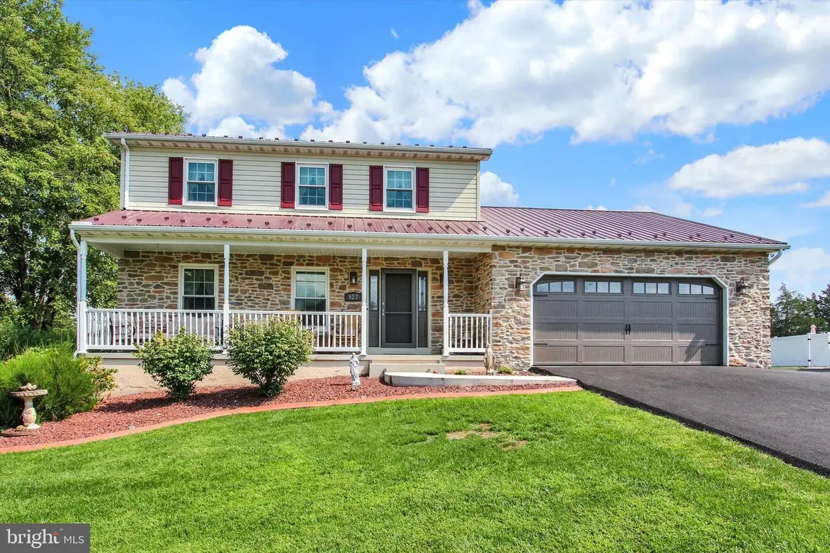 827 Hancock Dr, Gettysburg, PA 17325 - #1