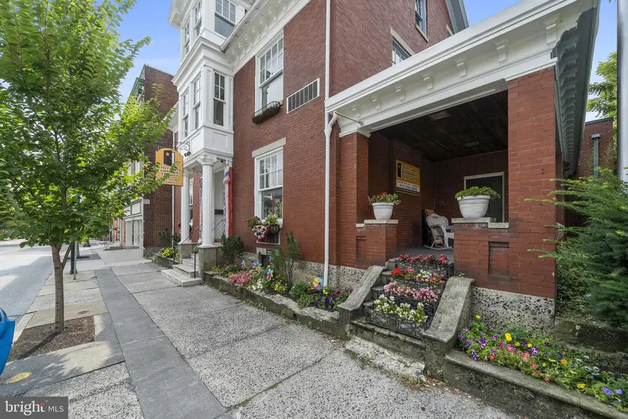 49 York St, Gettysburg, PA 17325 - #2