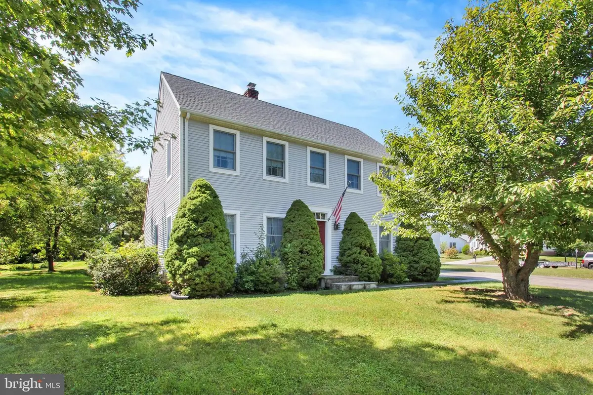 11 Glenwood Dr, Biglerville, PA 17307 - #1