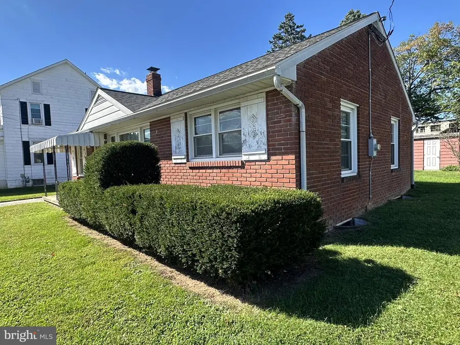 314 Lumber St, Littlestown, PA 17340 - #3