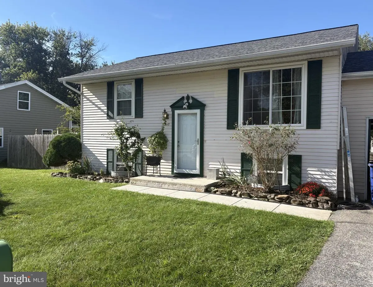 507 Lakeview Cir, Littlestown, PA 17340 - #1