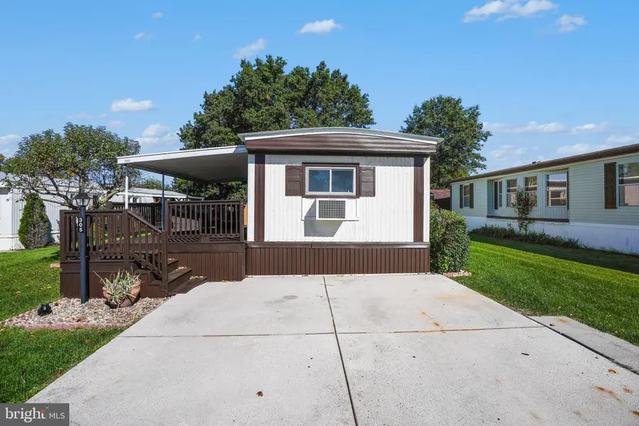 305 Benning Ave, Gettysburg, PA 17325 - #2