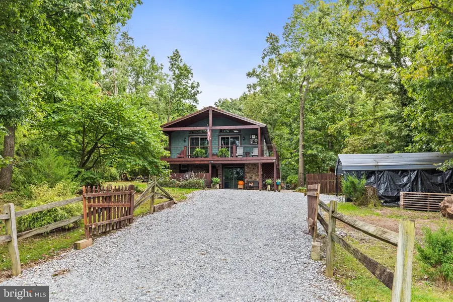 745 Anthony Rd, East Berlin, PA 17316 - #2
