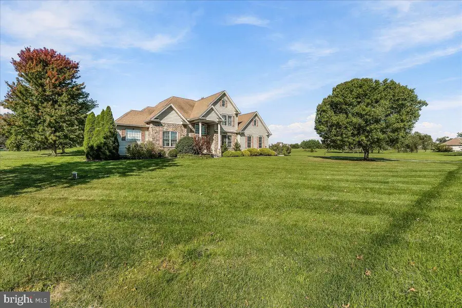 24 Tyoaka Dr, Littlestown, PA 17340 - #3