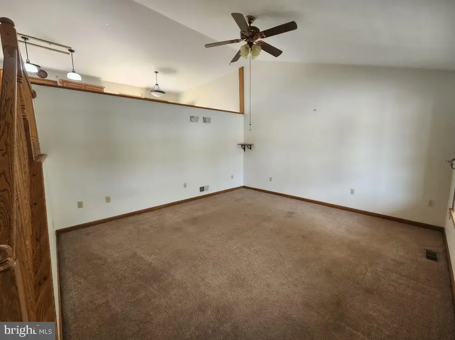 118 Dakota Dr, Hanover, PA 17331 - #3