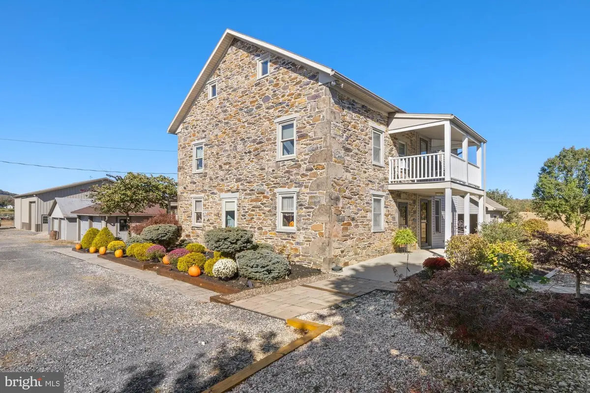 285 Carrolls Tract Rd, Fairfield, PA 17320 - #1