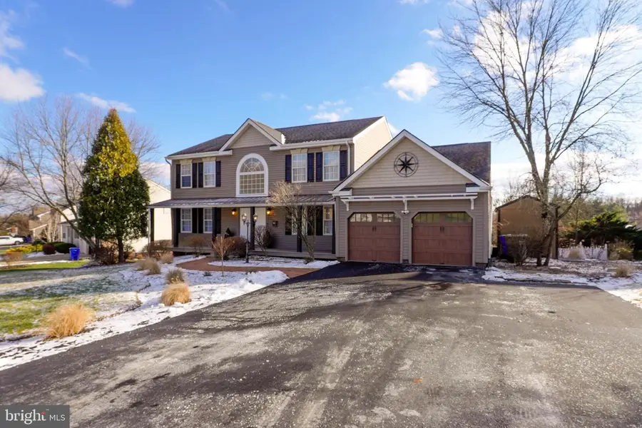1233 Woodhill Dr, Gibsonia, PA 15044 - Image #2