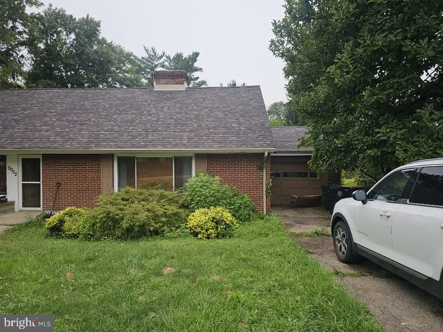 5052 W Library Ave, Bethel Park, PA 15102 - #2