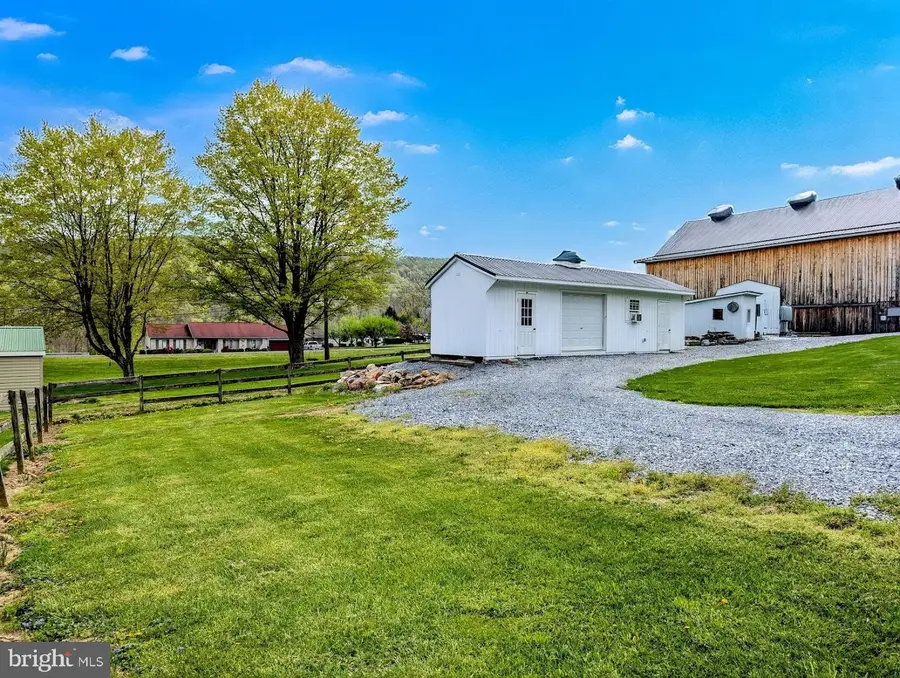 1568 Cumberland Road, Bedford, PA 15522 - #3