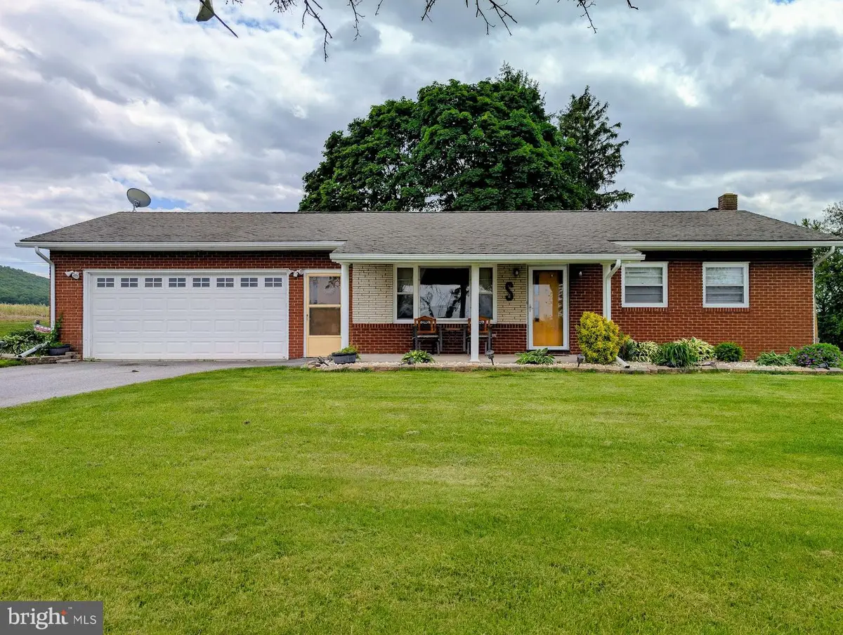 796 Lighthouse Road, Breezewood, PA 15533 - Image #1