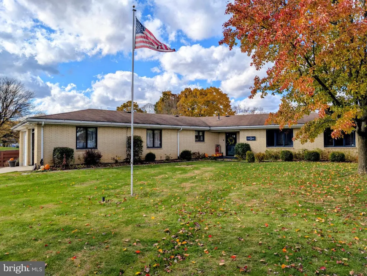 120 Fallowfield Dr, Alum Bank, PA 15521 - Image #1