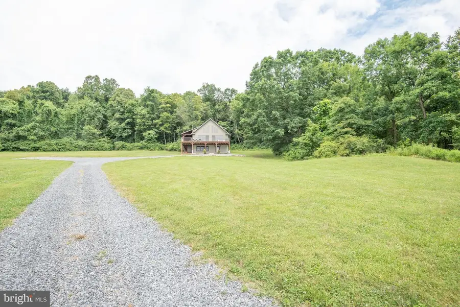 300 Beegle Rd, Everett, PA 15537 - Image #2