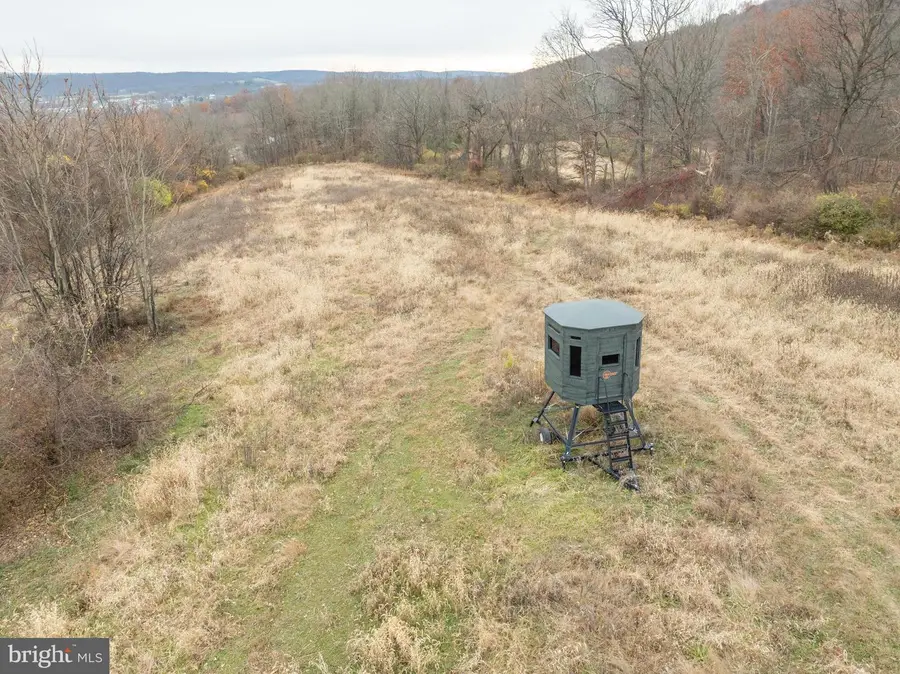 300 Beegle Rd, Everett, PA 15537 - Image #2