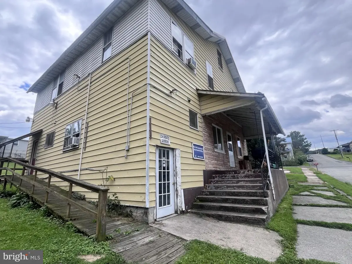 402 16th Street, Saxton, PA 16678 - #1