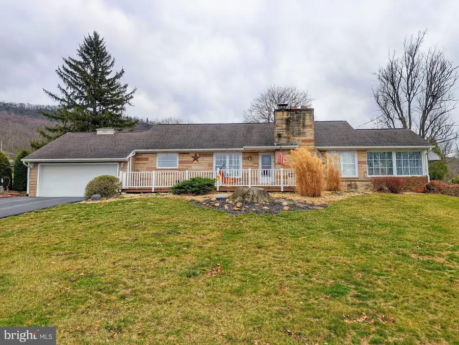 155 Shawnee Circle, Bedford, PA 15522 - #2