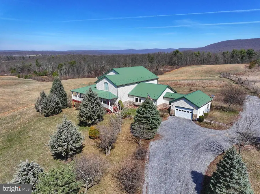 318 Tannery Road, Breezewood, PA 15533 - #2