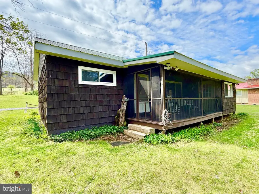 457 Cove Street, Everett, PA 15537 - #2