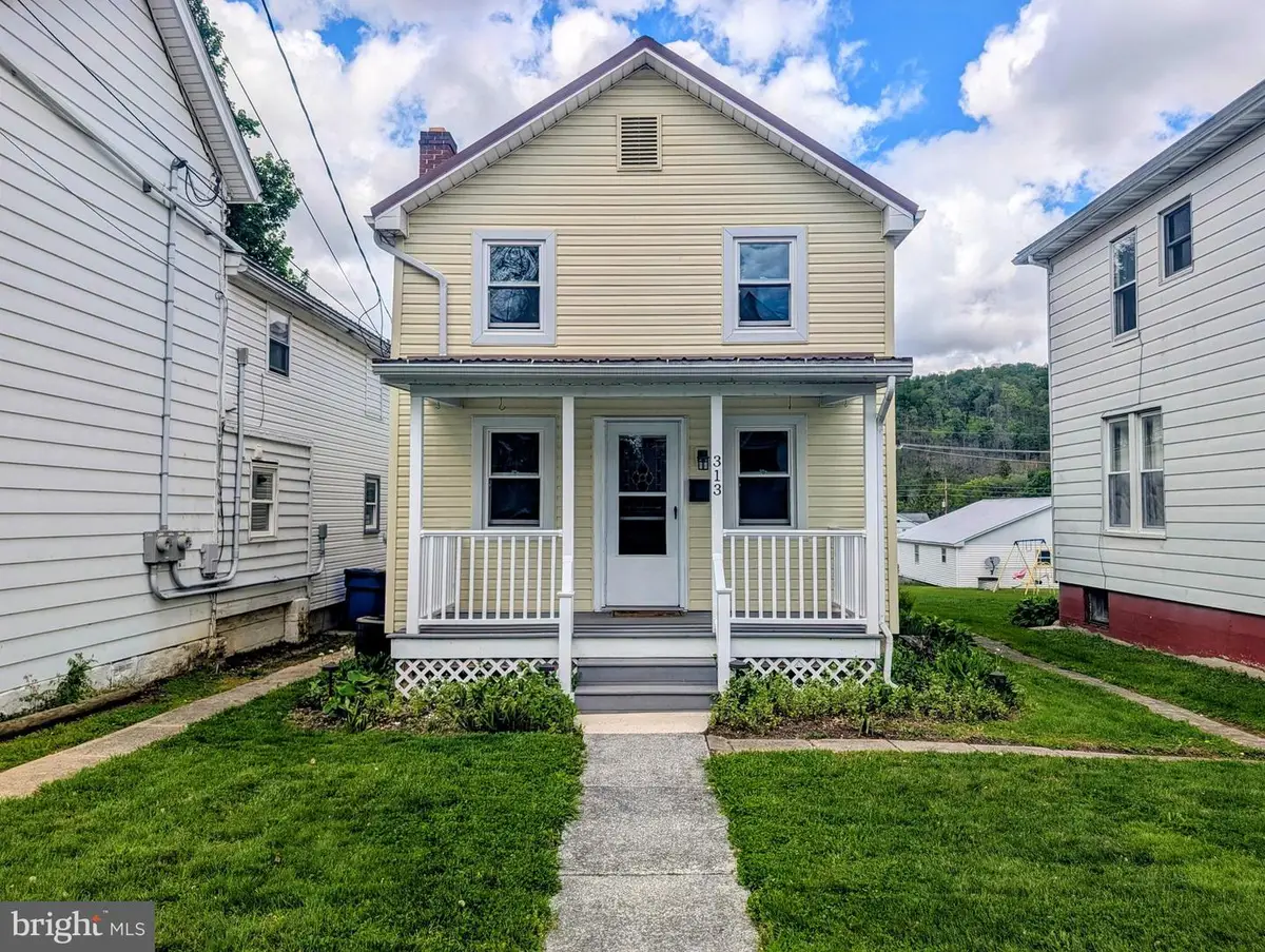 313 E Penn St, Bedford, PA 15522 - #1
