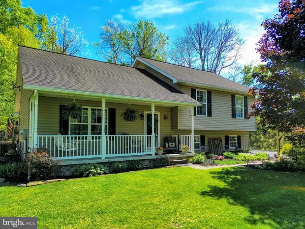 48 W 3rd St, EVERETT, PA 15537