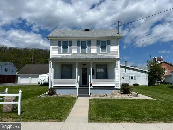 117 W South Street, EVERETT, PA 15537