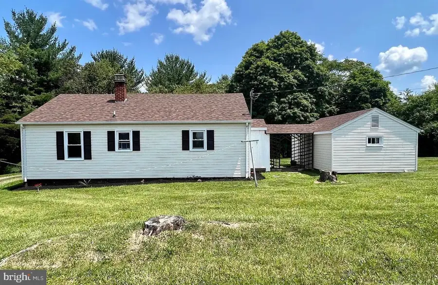 123 Firehouse Rd, Breezewood, PA 15533 - #2