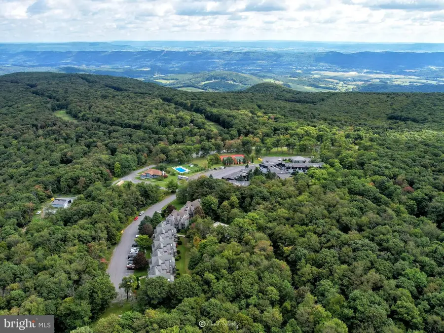 127 E Valley Point Ln, Claysburg, PA 16625 - #3