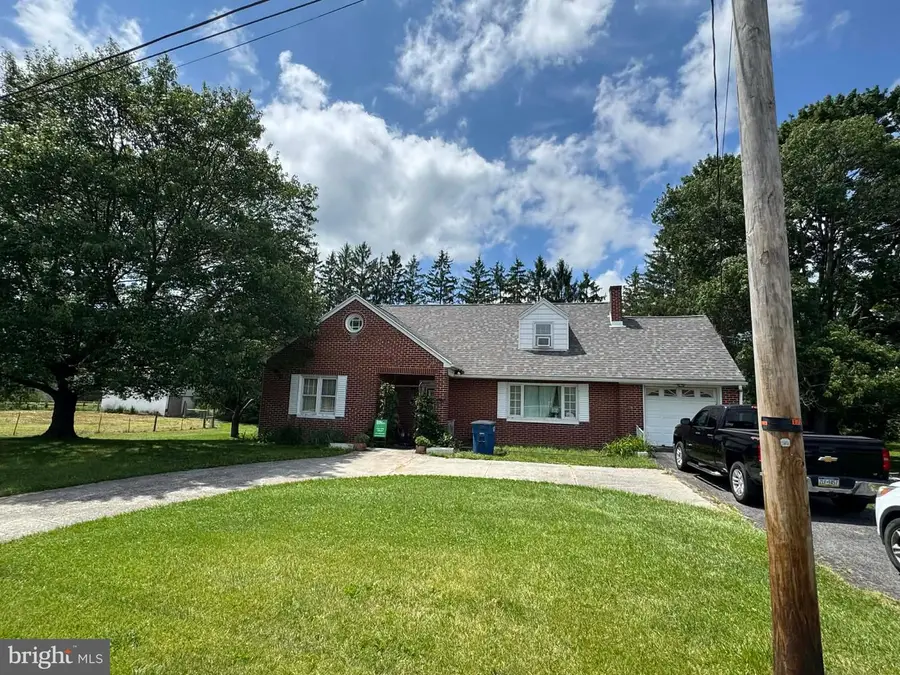 2165 Bedford Valley Rd, Bedford, PA 15522 - #2