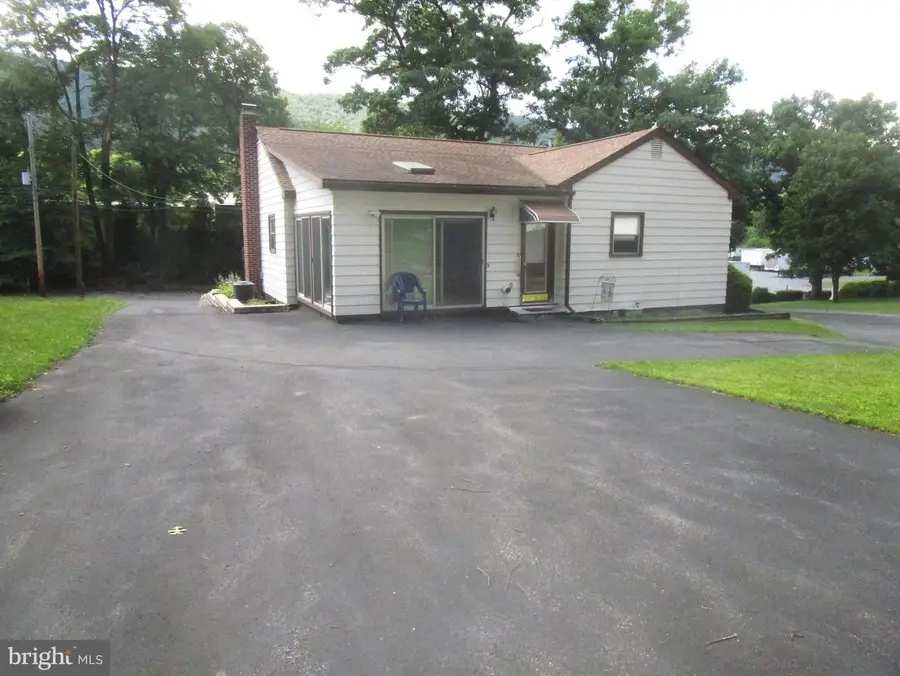 188 Old Route 26, Everett, PA 15537 - #2