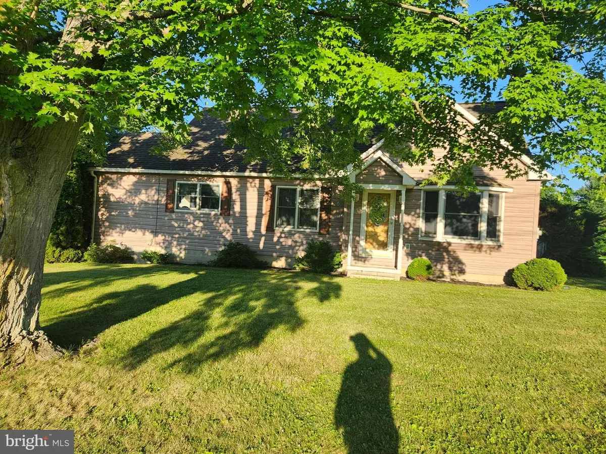 4730 Cortland Rd, New Paris, PA 15554 - #1