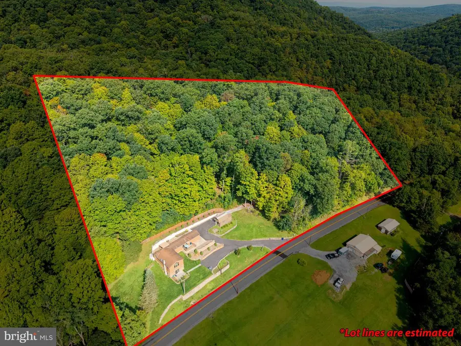 5869 Milligans Cove Rd, Manns Choice, PA 15550 - #2