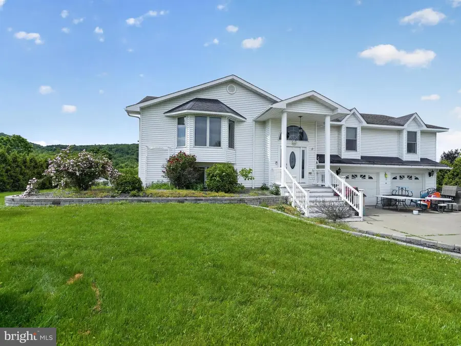 178 Brookside Dr, Athens, PA 18810 - #2