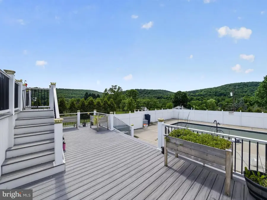 178 Brookside Dr, Athens, PA 18810 - #3