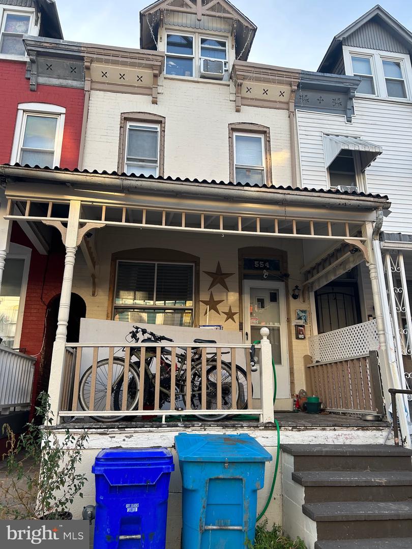554 Gordon St, READING, PA 19601 BHGRE