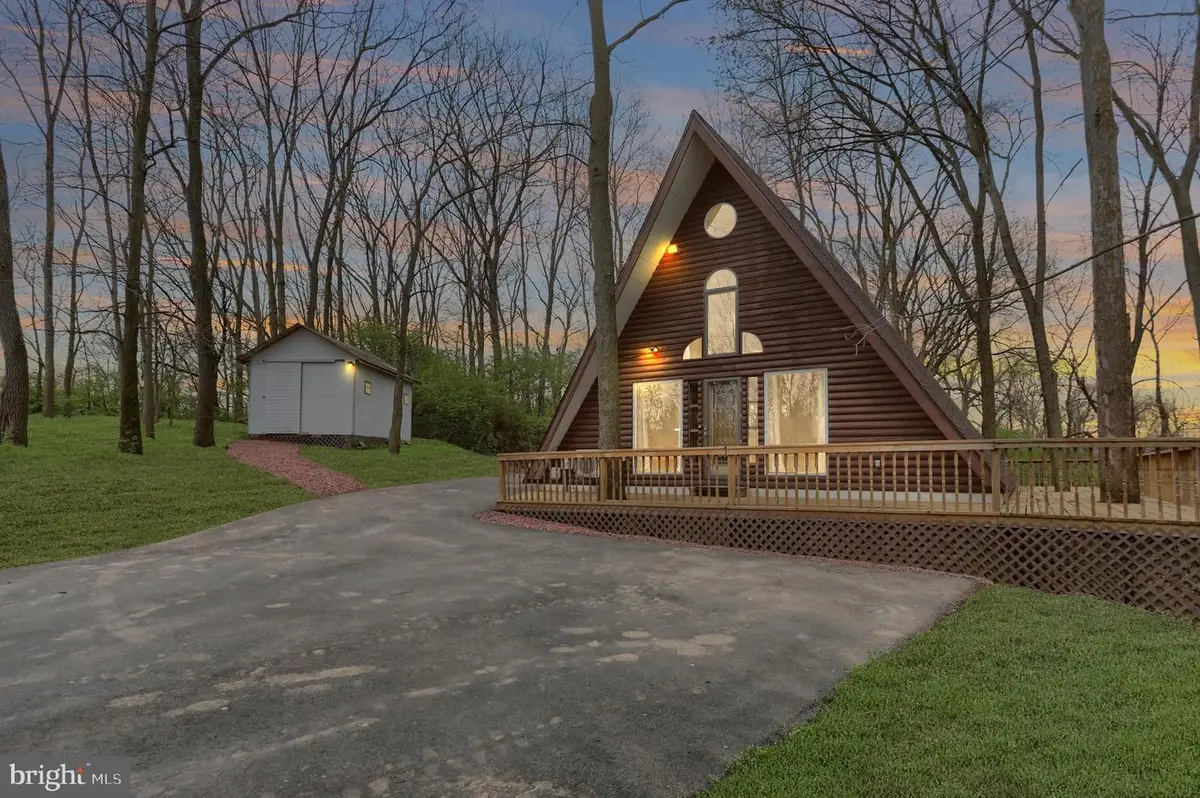 3765 Conrad Weiser Pkwy, Womelsdorf, PA 19567 - #1