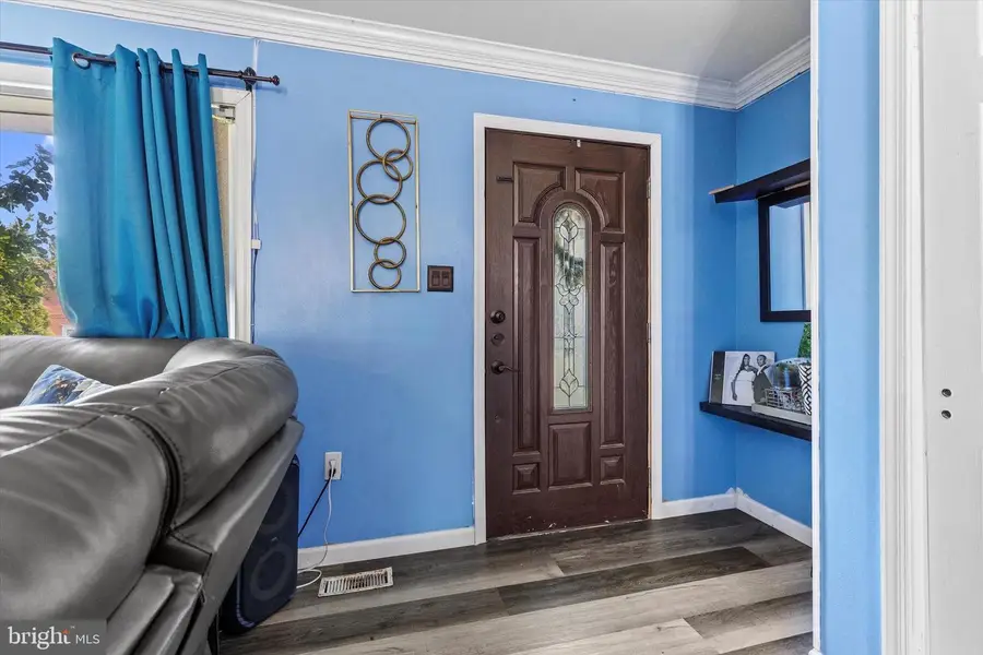 222 Poplar Dr, Reading, PA 19606 - Image #3