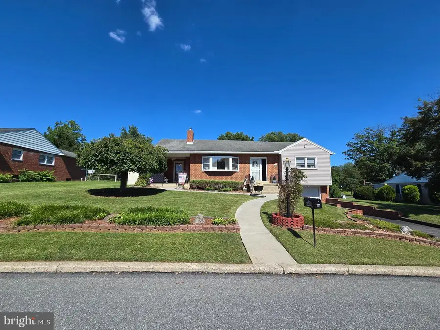 3325 Willow Grove Ave, Reading, PA 19605 - Image #3