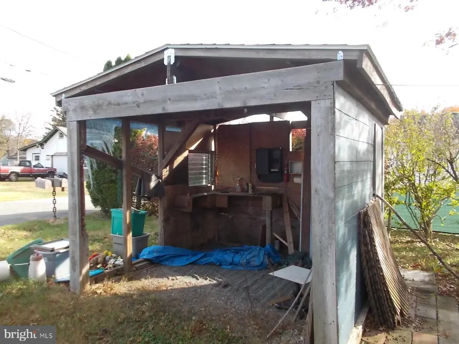 24 4th St, Douglassville, PA 19518 - Image #2