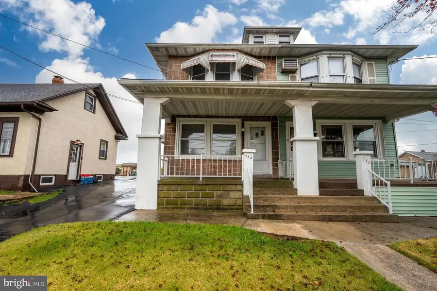 732 W Baumstown Rd, Birdsboro, PA 19508 - Image #2