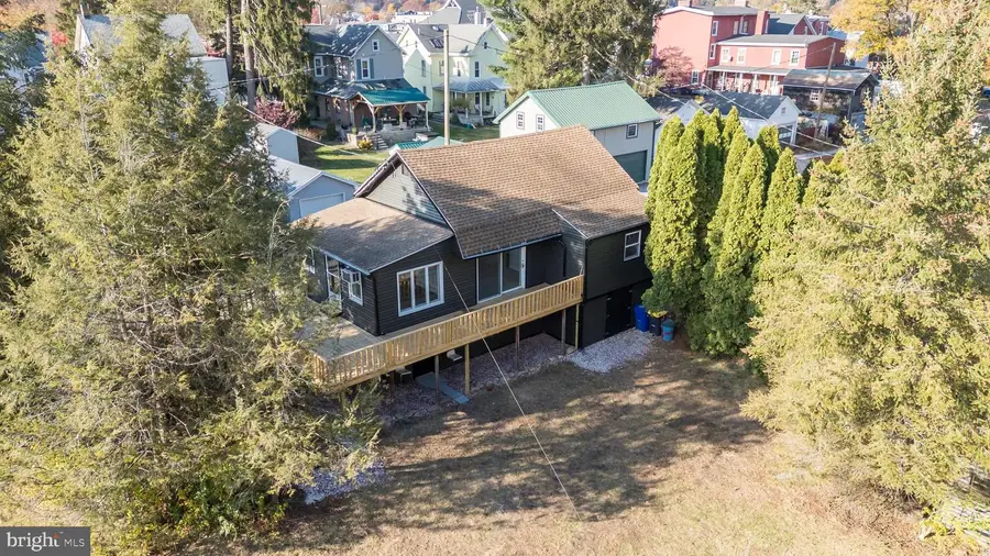 208 S Elm St, Robesonia, PA 19551 - Image #3