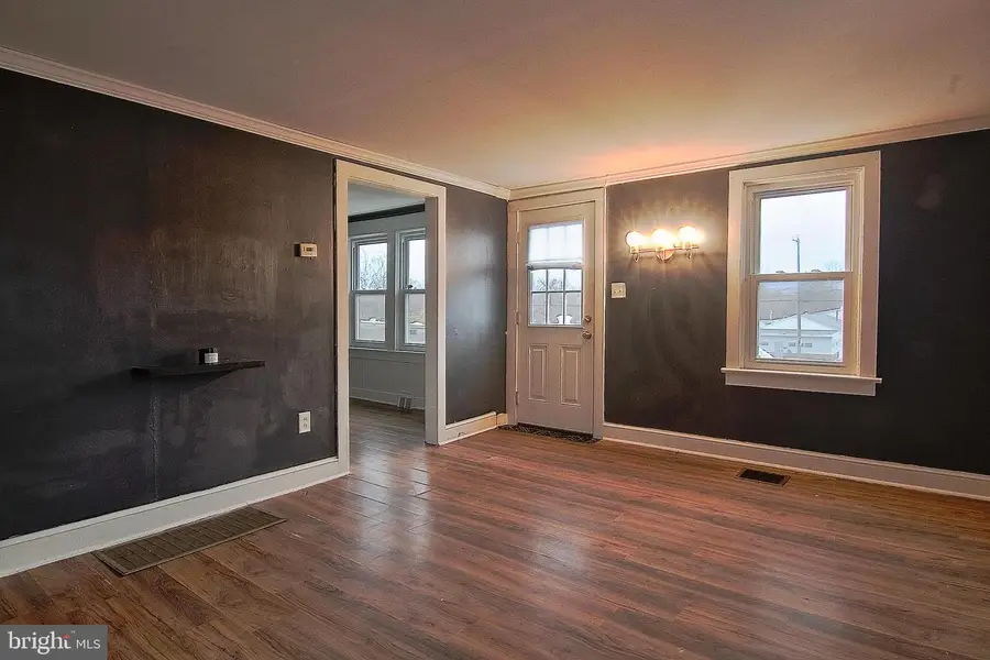 1461 Ben Franklin Hwy W, Douglassville, PA 19518 - Image #2