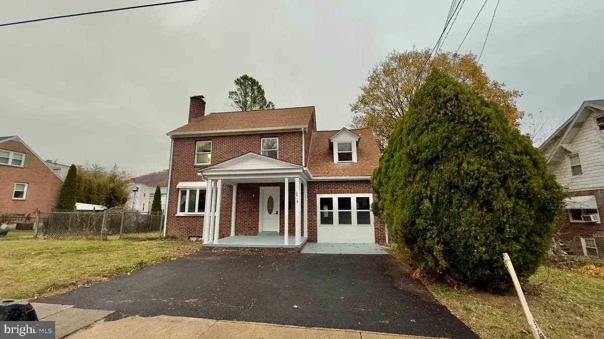 2319 Fairview Ave, Reading, PA 19606 - Image #1