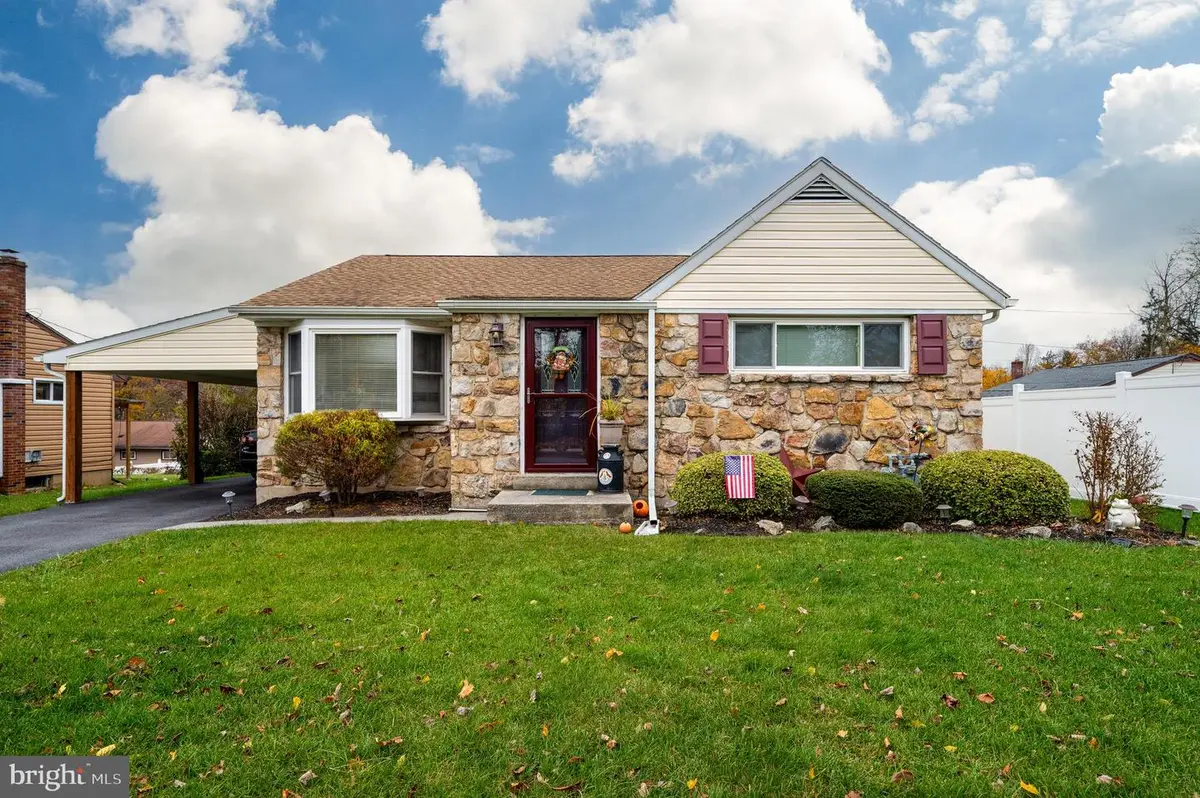 513 Frontier Ave, Reading, PA 19601 - Image #1