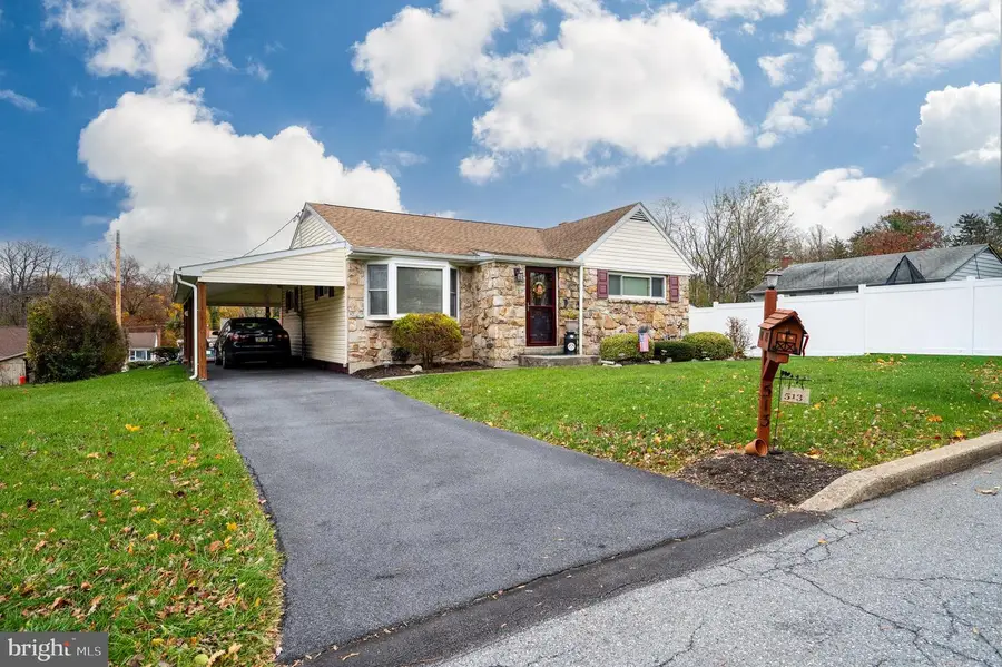 513 Frontier Ave, Reading, PA 19601 - Image #2